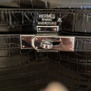 Vintage Hermes Birkin black shiny porosus crocodile palladium hardware